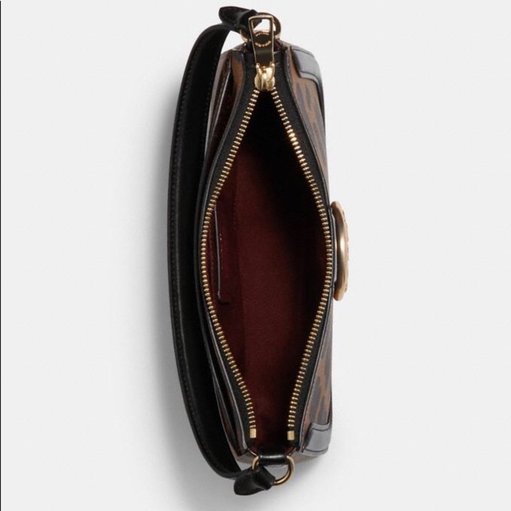 NWT Coach Georgie Baguette - Picture 3 of 8